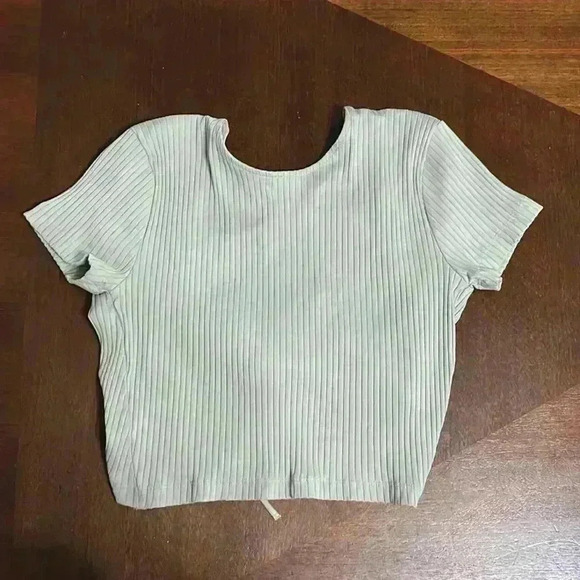 Zara Backless Sage Green Top - Picture 2 of 3